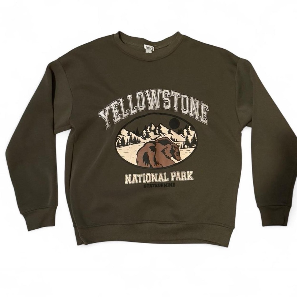 Rue21 Yellowstone Graphic Crewneck Sweater - Olive